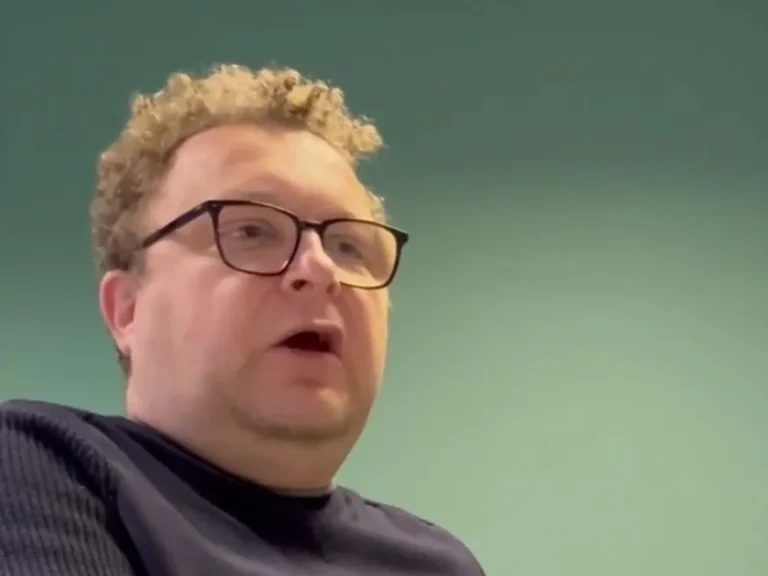 Chris Luffingham Resigns